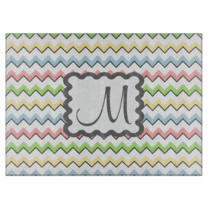 Planche À Découper Pastel Chevron avec Monogram de Shirley Taylor