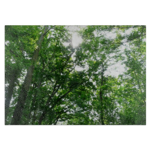 Planche À Découper Regard sur les arbres d'été
