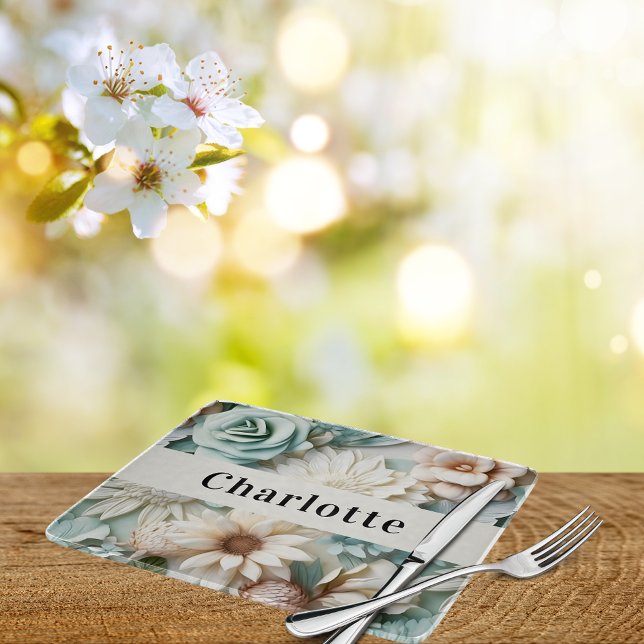 Planche À Découper Sage vert crème fleurons nom script (Créateur téléchargé)