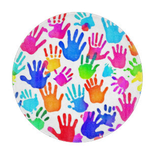 Planche À Découper Un monde de mains en couleur