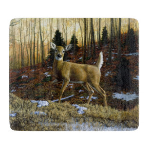 Planche À Découper Whitetail Deer Doe dans la forêt d'automne