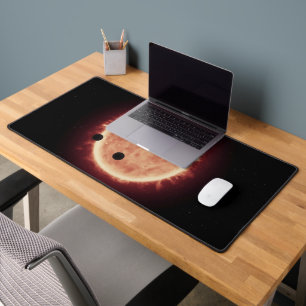 Planets Transiting Red Dwarf Star In Trappist-1 Desk Mat