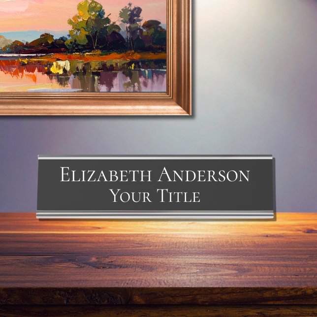 Plaque de nom de marron simple pour femmes (Créateur téléchargé)