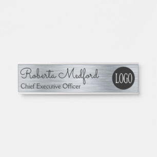 Plaque de porte de logo d'aspect argenté moderne