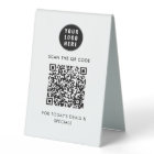 Code QR simple moderne et logo d'entreprise