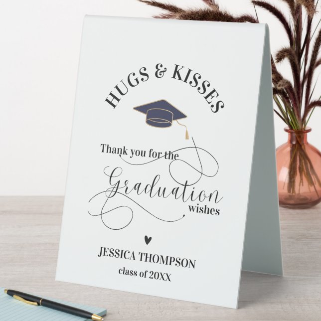 Plaque De Table Cute Hugs & Kisses Photo 2025 Graduation Merci (En SItu (Tableau))