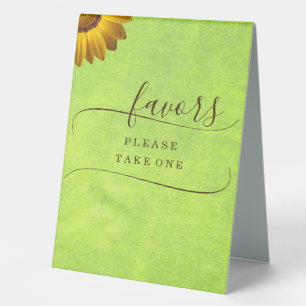 Plaque De Table Fleurs jaunes sur Mariage vert Abstrait