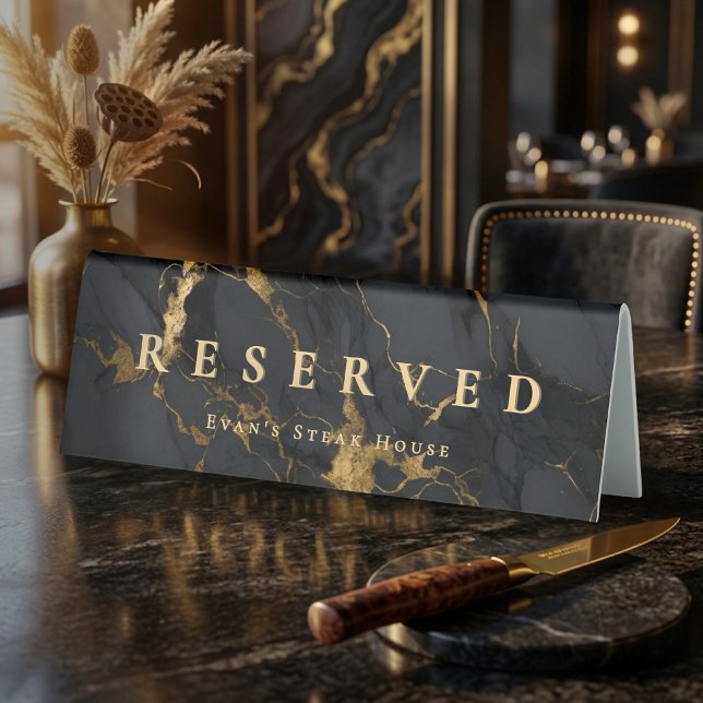 Plaque De Table Marbre Noir Agate Or Élégant Moderne Réservé (Modern Elegant Gold Agate Black Marble Reserved Table Tent)