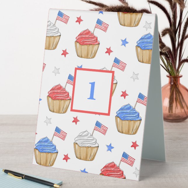 Plaque De Table Patriotic Cupcakes & Stars Numéro de tableau (En SItu (Tableau))