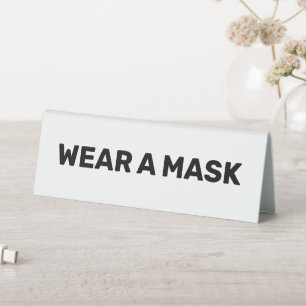 Plaque De Table Portez un masque, noir et blanc élégant