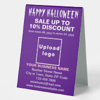Vente d'Halloween d'affaires sur panneau de table 