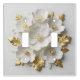 fleurs blanches sculptées et feuilles dorées flora