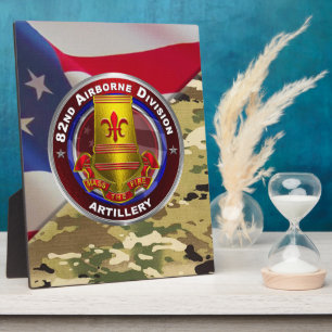 Plaque Photo 82e brigade d'artillerie de la division aéroportée