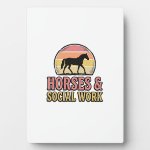 Plaque Photo Cheval & Travail Social Retro Sunset Vector Design
