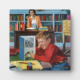 Plaque Photo Grenouille dans la bibliothèque