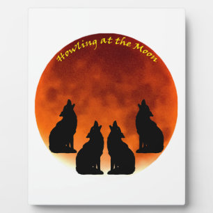 Plaque Photo Howling at the Moon