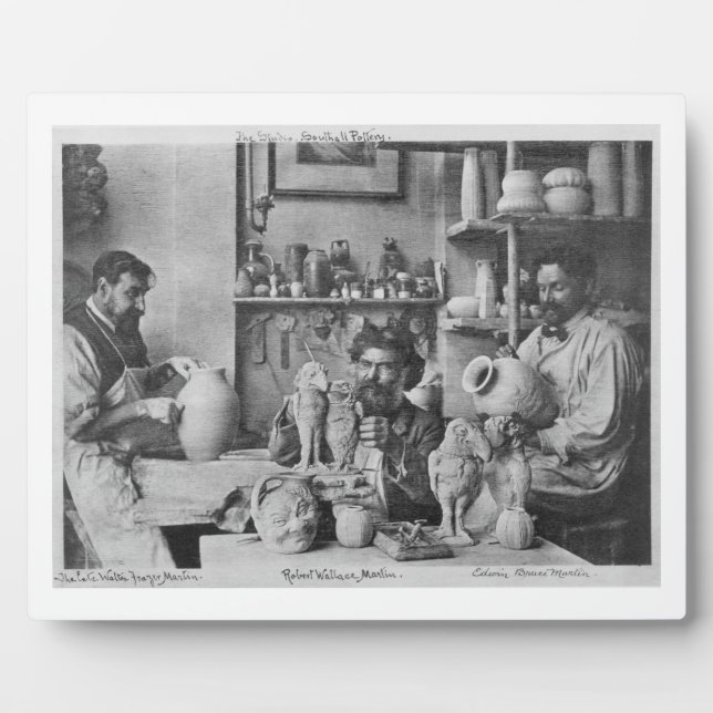 Plaque Photo Les frères Martin dans le studio du Southall (Devant)