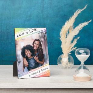 Plaque Photo Love is Love Modern Rainbow Ajouter votre photo et