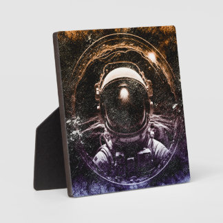 Plaque Photo Un astronaute moderne coloré dans l'espace