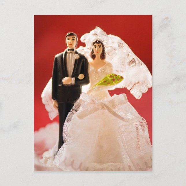 Plastic Bride And Groom Wedding Cake Postcard (Front)