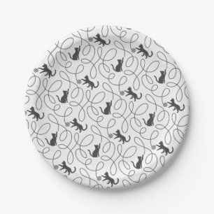 Playful Black Cat and Yarn Ball Pattern Paper Plate