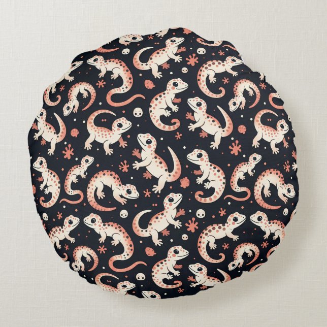 Playful Gecko Pattern Round Pillow (Back)
