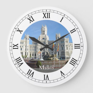 Plaza de Cibeles, horloge murale de Madrid