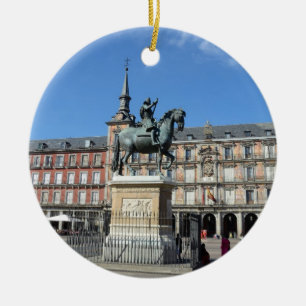 Plaza Mayor, Ornement de Madrid