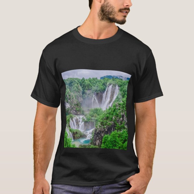 Plitvice lakes waterfall T-Shirt (Front)