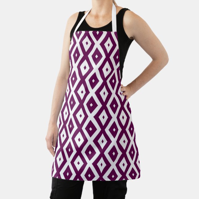 Plum purple and white diamond pattern apron (Insitu)