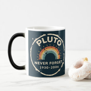Pluto Never Forget 1930-2006 Vintage Retro Space Magic Mug