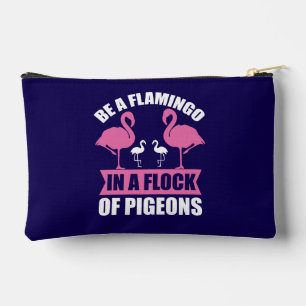 Pochette À Accessoires Être Un Flamant Rose Dans Une Volée De Pigeons