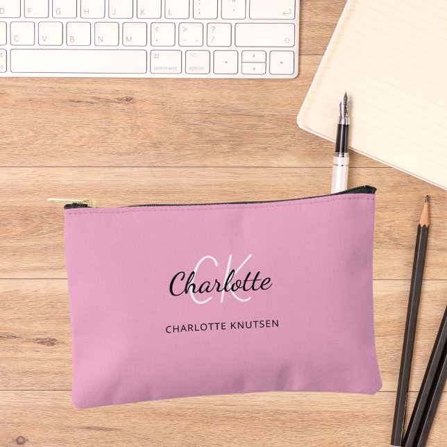 Pochette À Accessoires monogramme de nom rose (Créateur téléchargé)