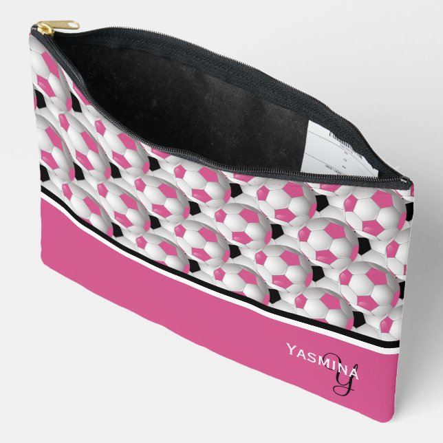 Pochette À Accessoires Motif de balle de soccer rose Monogram (Ouvrir)