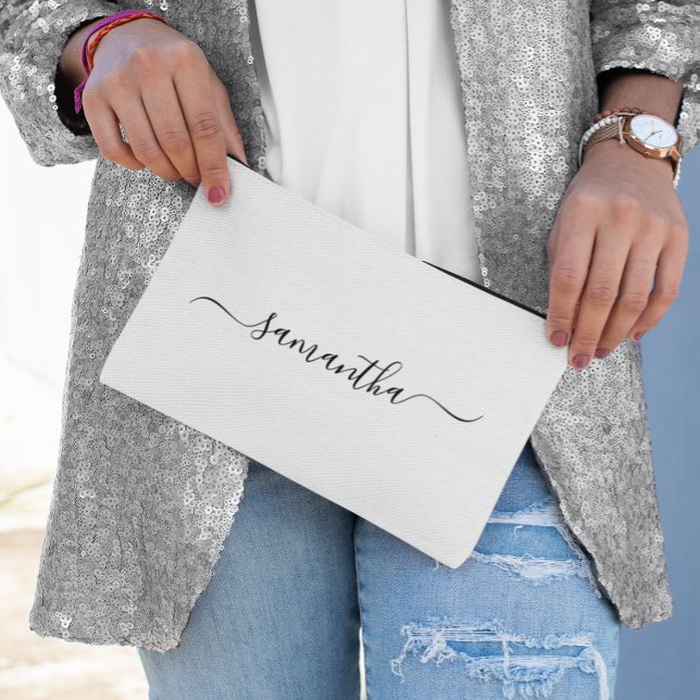 Pochette À Accessoires Nom élégant en écriture cursive noire (Black Elegant Swash Signature Name Accessory Pouch)