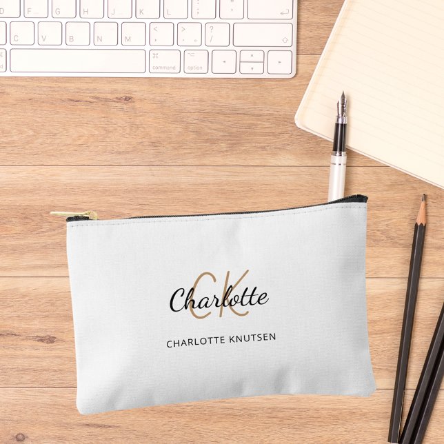 Pochette À Accessoires Nom monogramme initiales blanc noir (Créateur téléchargé)