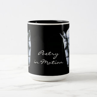 Poésie dans la tasse de mouvement