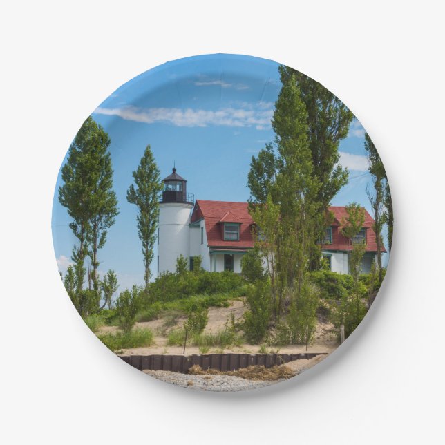 Point Betsie Lighthouse Paper Plate (Front)