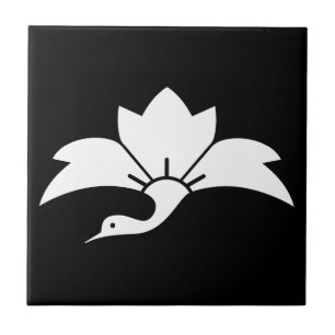 Pointed-leaf crane-shaped rhombic flower tile