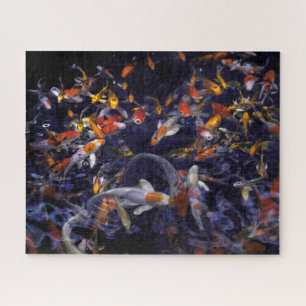 POISSON DE KOI SUR LE PUZZLE DE JIGSAW