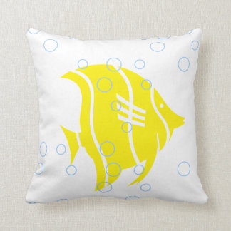 Poisson jaune sur COUSSIN blanc