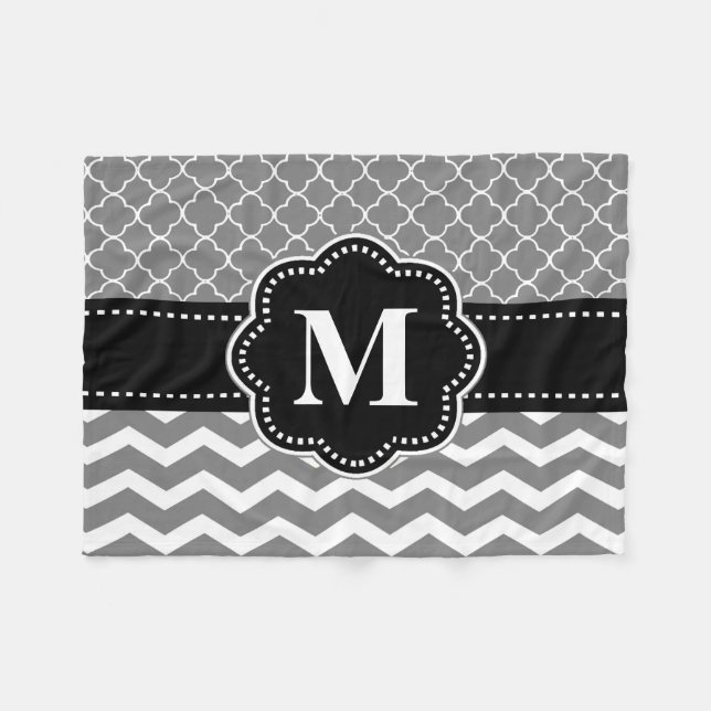 Polaire Couverture grise noire de monogramme de Chevron (Devant (Horizontal))