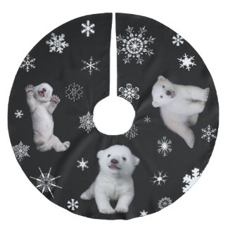 polar bear - Luna Brushed Polyester Tree Skirt