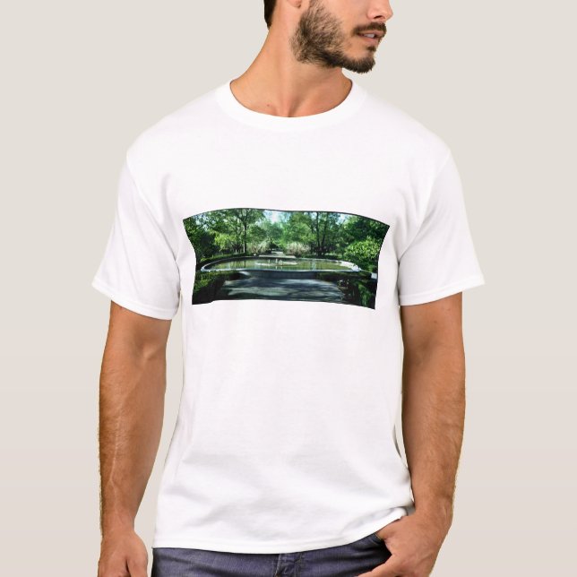 Police de T-shirt de la sérénité II (Devant)