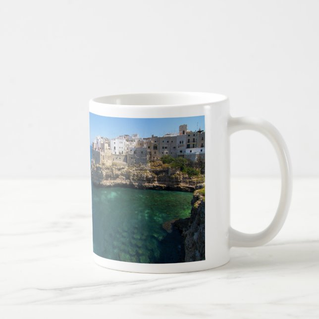 Polignano une tasse de jument (Droite)