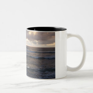 Polihale waves Two-Tone coffee mug