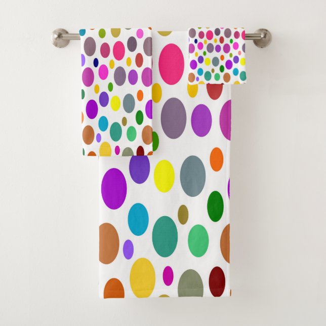 Polka Dot Design Bath Towel Set (Insitu)