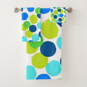Polka dot pattern bath towel set