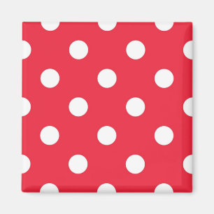 Polka dot pattern magnet