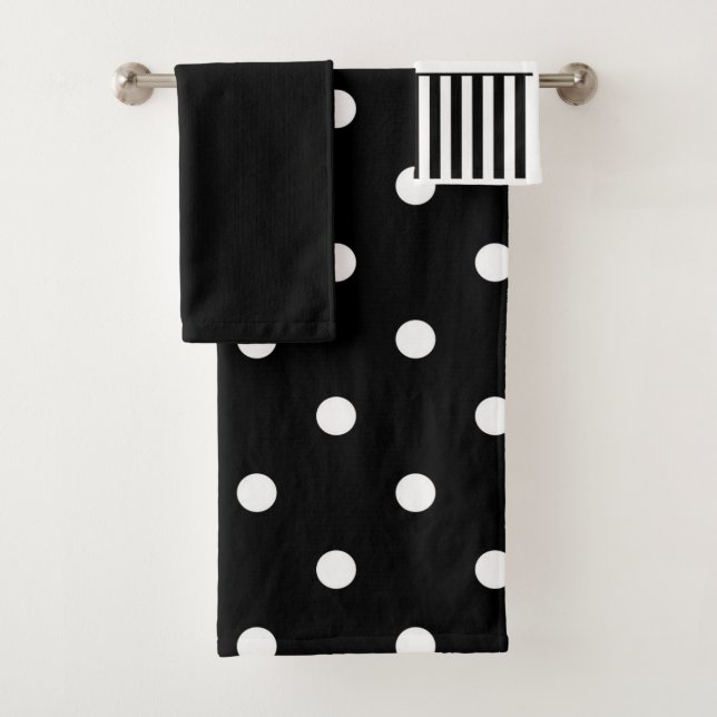 Polka Dots and Stripes Bath Towel Set (Insitu)